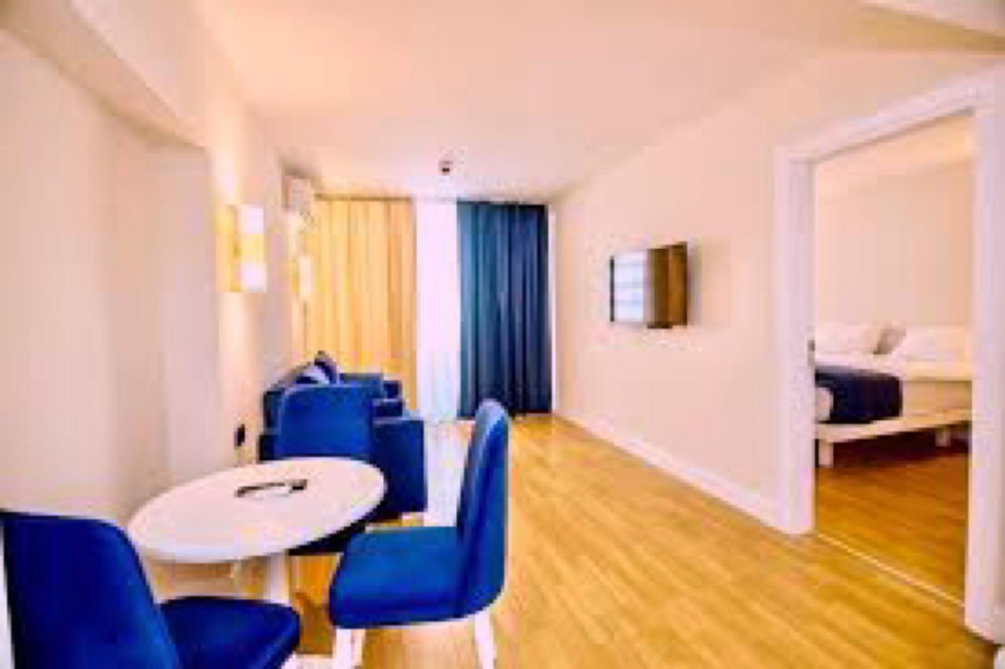 Delux Sea View Aparthotel In Orbi City Batumi Zewnętrze zdjęcie