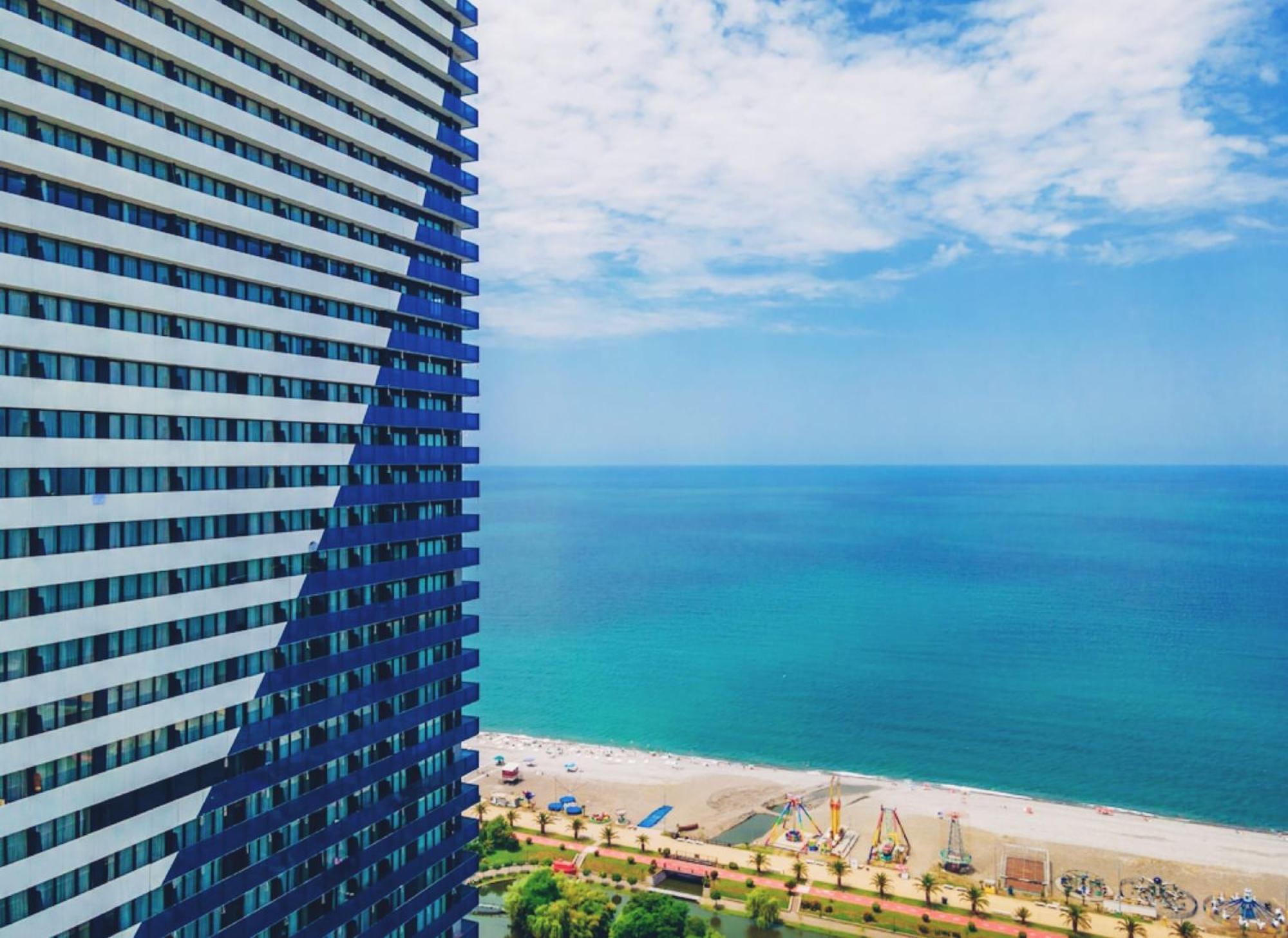Delux Sea View Aparthotel In Orbi City Batumi Zewnętrze zdjęcie